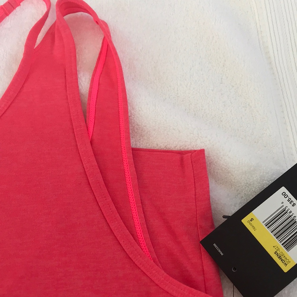 🌸2 for $30🌸 Nike top - Picture 4 of 5